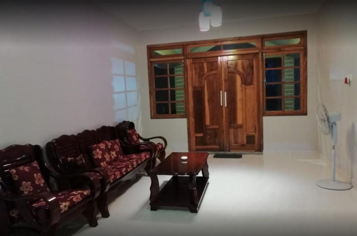 Breiancy Holiday Inn Cherrapunji Ngoại thất bức ảnh
